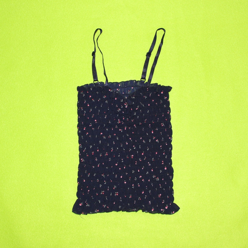 Floral Ruched Top - Picture 3 of 3